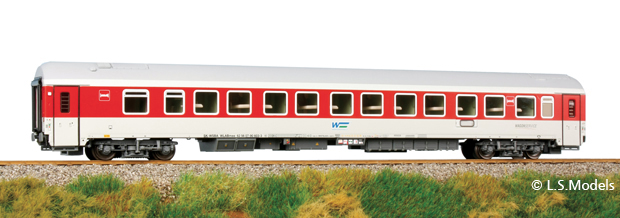 Sleeping car type WLABmee in 2008 livery<br /><a href='images/pictures/Tillig/58021.jpg' target='_blank'>Full size image</a>